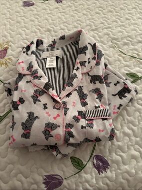 Adorable Karen Neuburger White & Pink (schnauzer)-Print Pajama Set. Super soft.